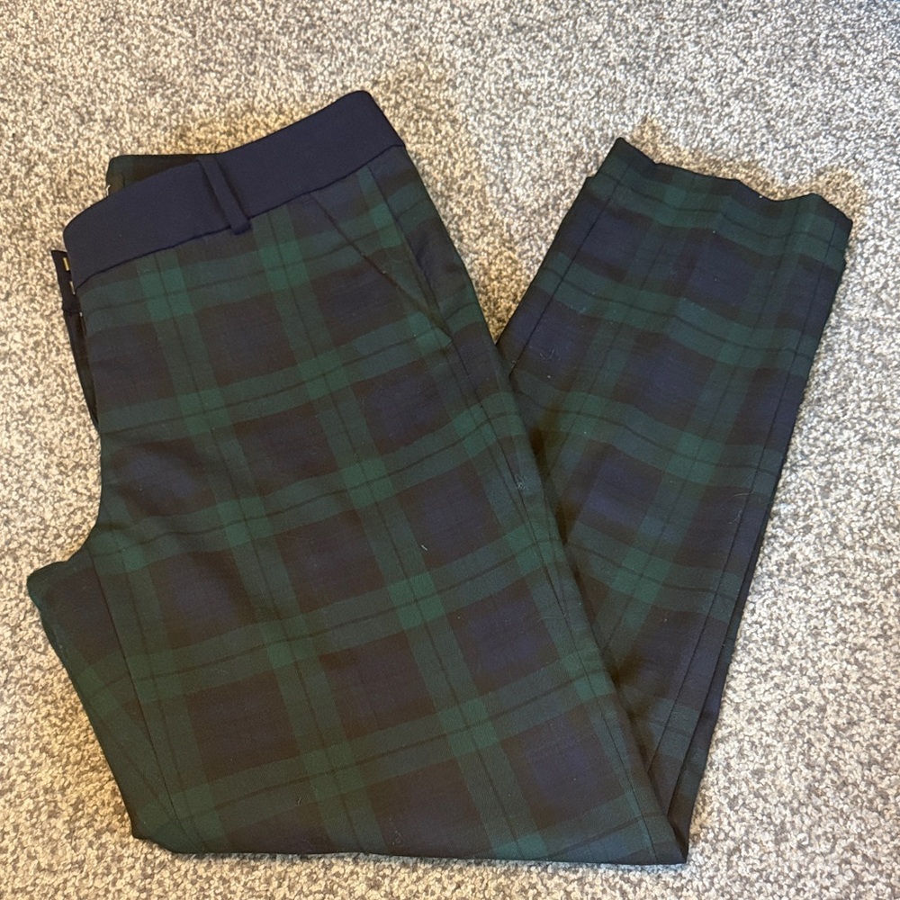 Low-Rise Loft Plaid Pant (US 4)